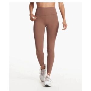 Soft High-Waist Sculpting Leggings in Brown Medium